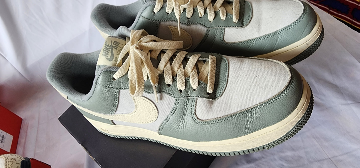 Nike Air Force 1 Mica Green