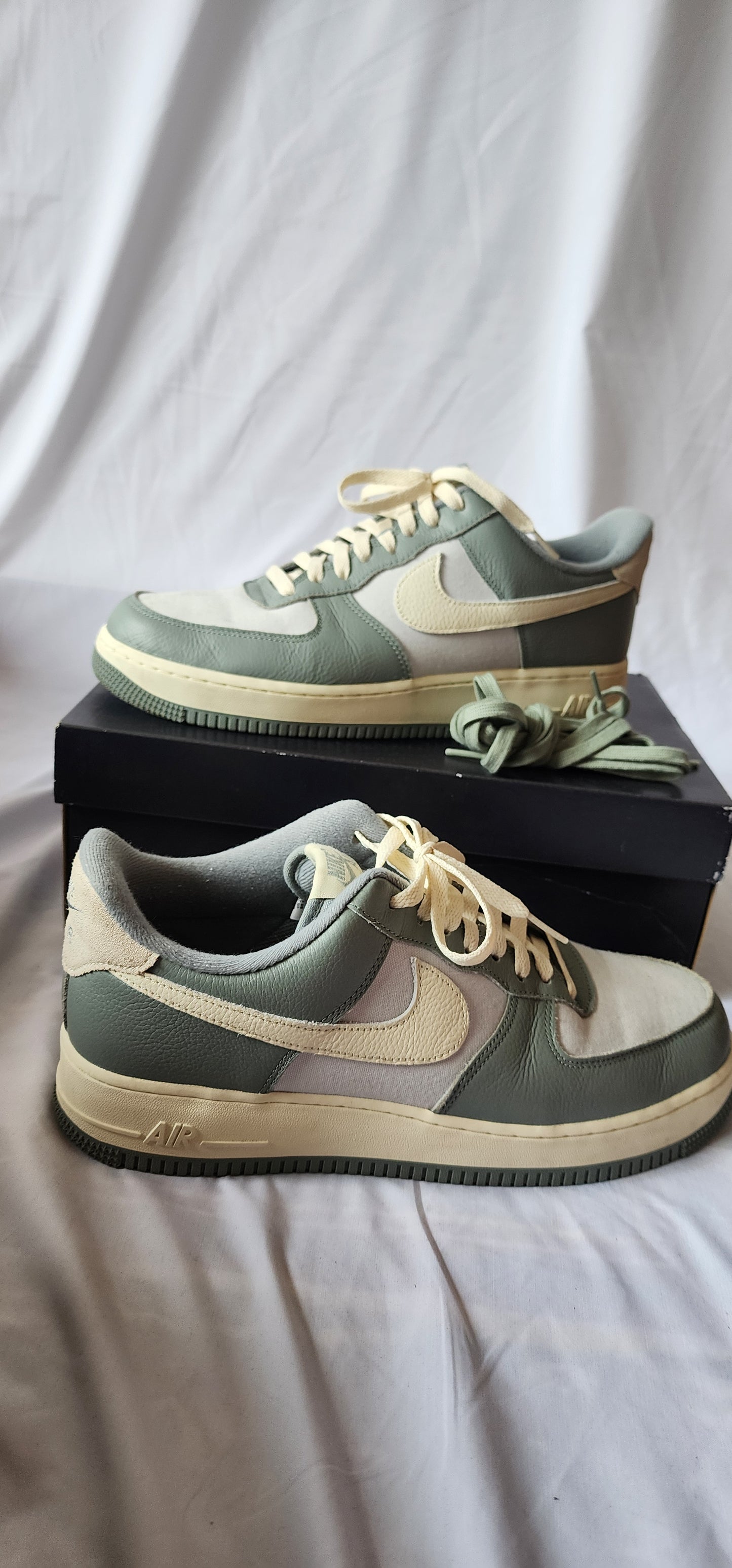 Nike Air Force 1 Mica Green