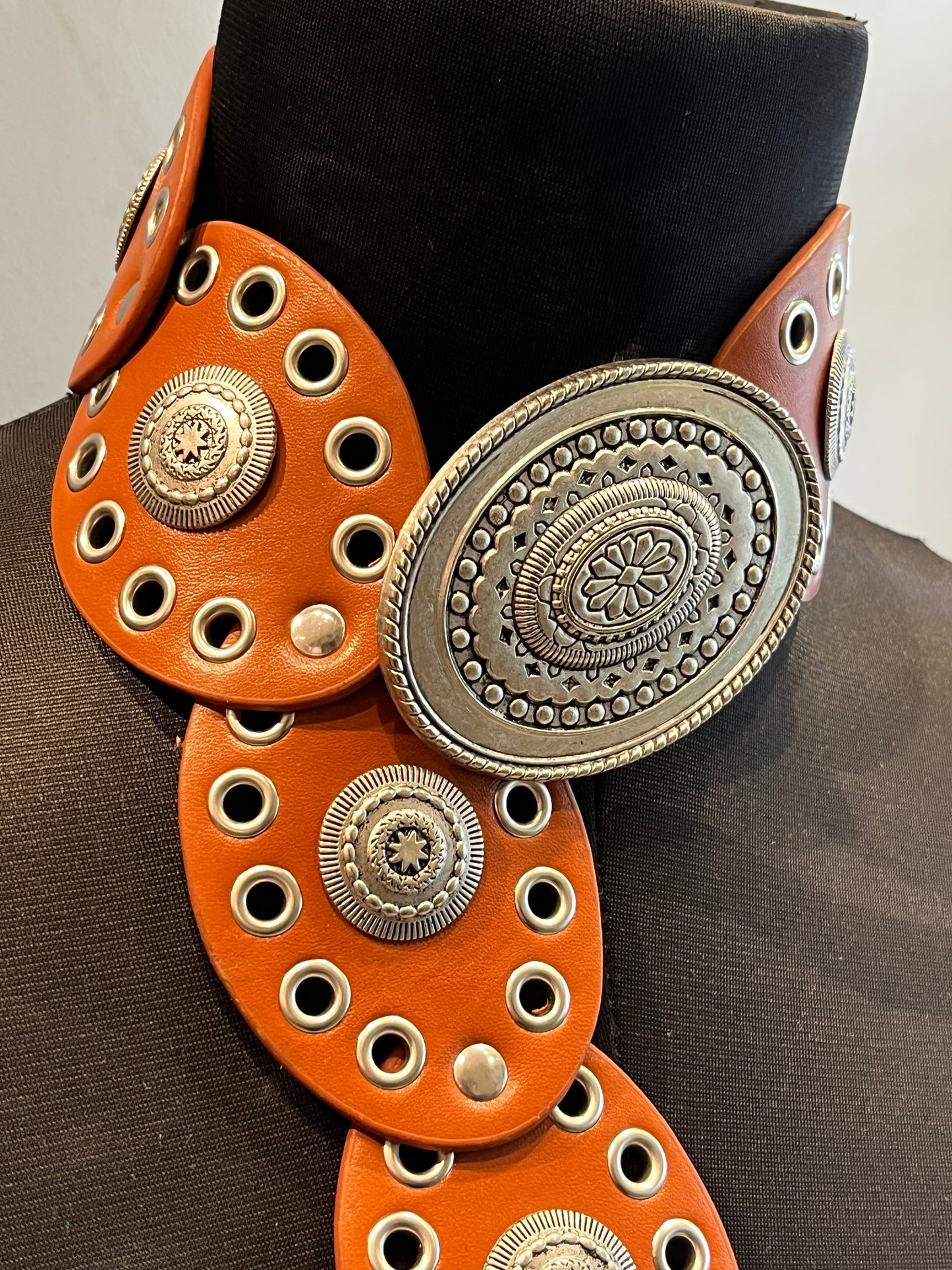 Tan Disc Belt