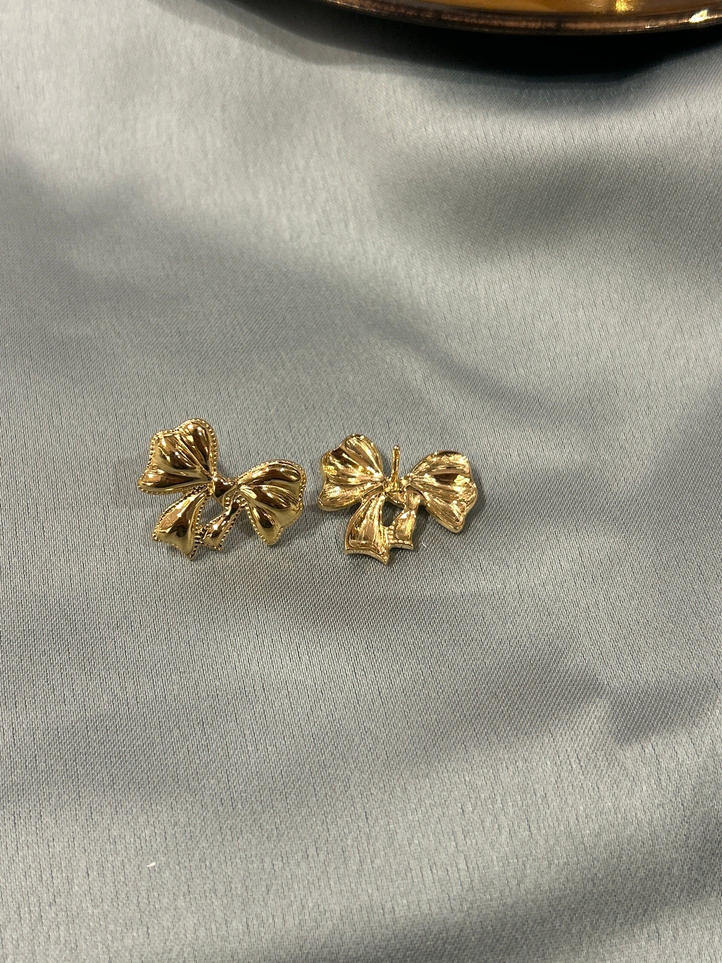 Bow Earrings Tops