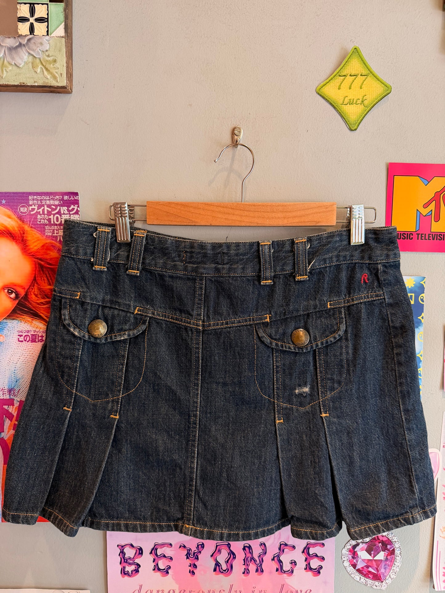 Y2K Denim skater