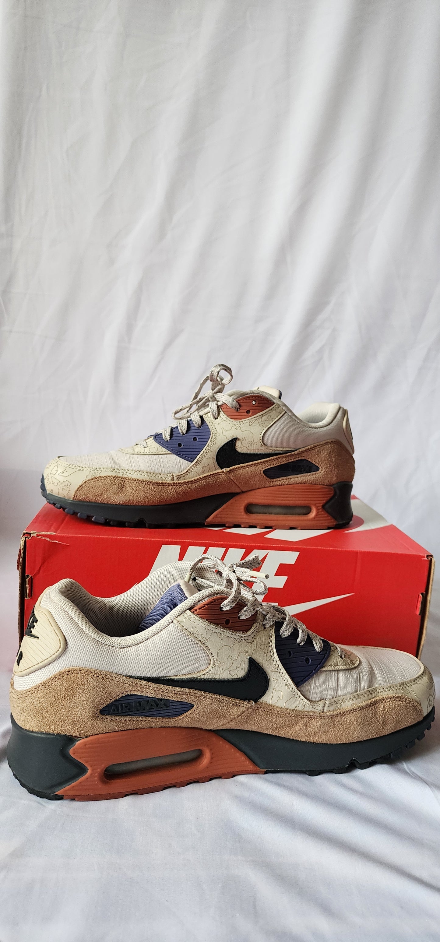 NIKE AIR MAX 90