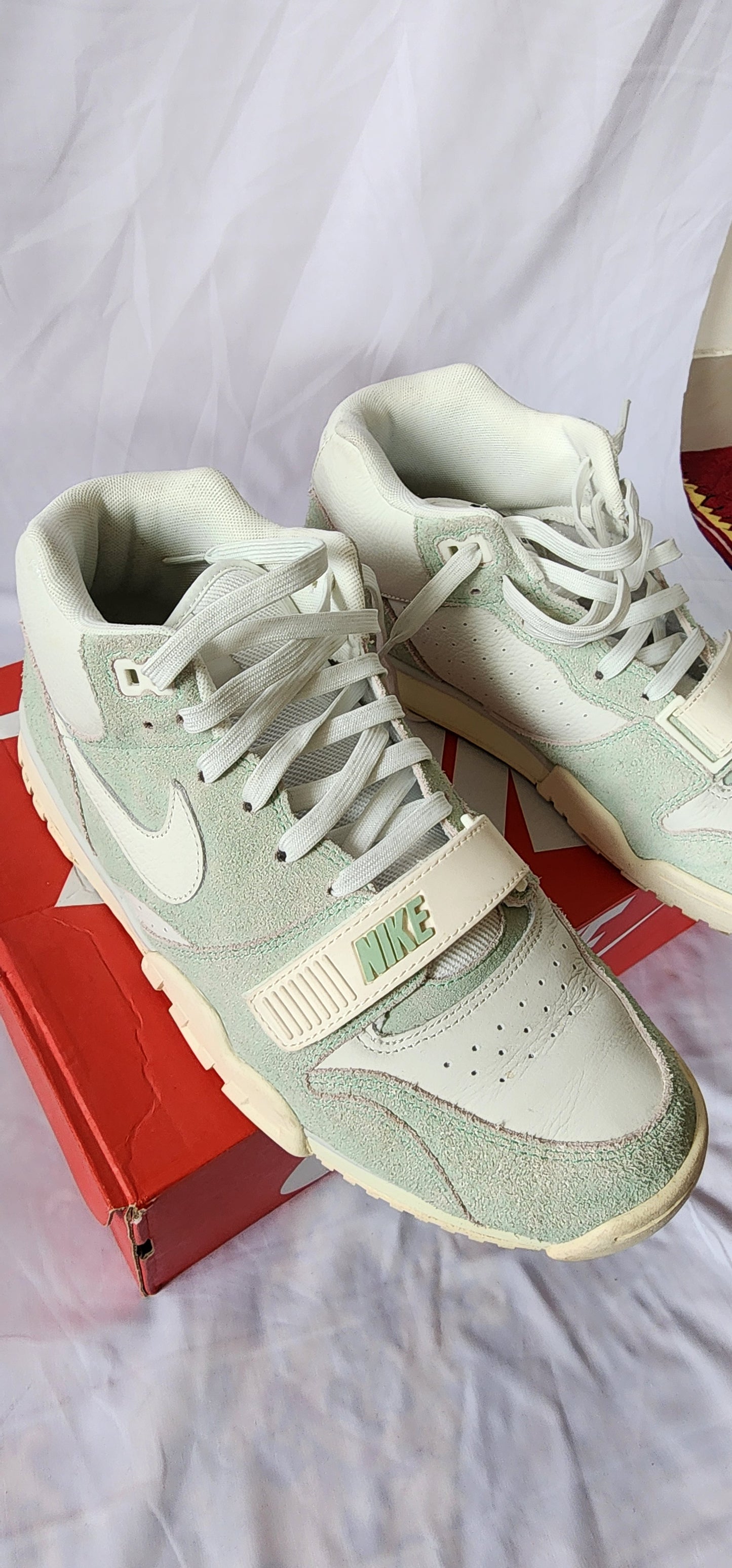 Nike Air trainer Enamel Green