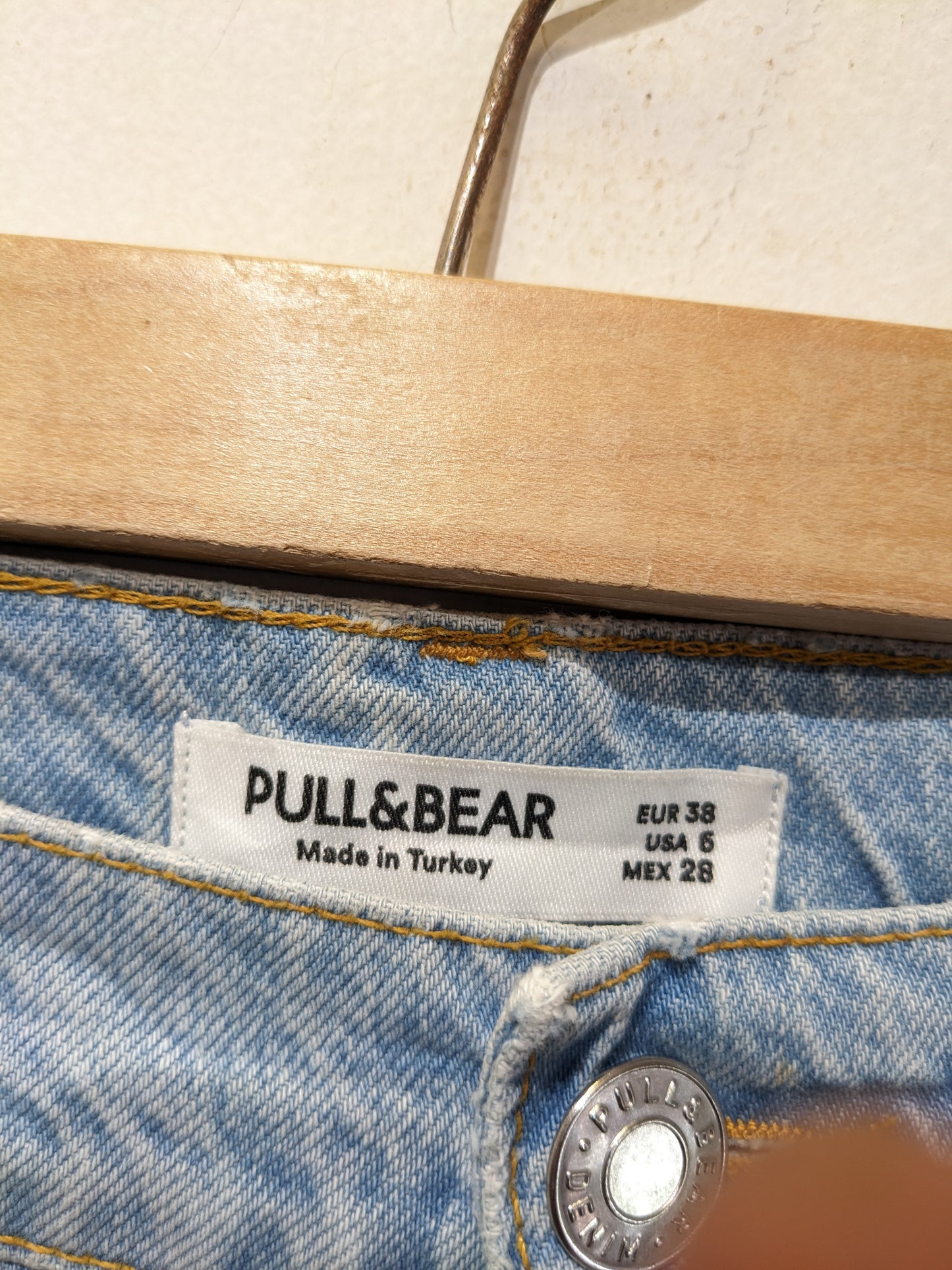 Pull&Bear Light Blue Jeans