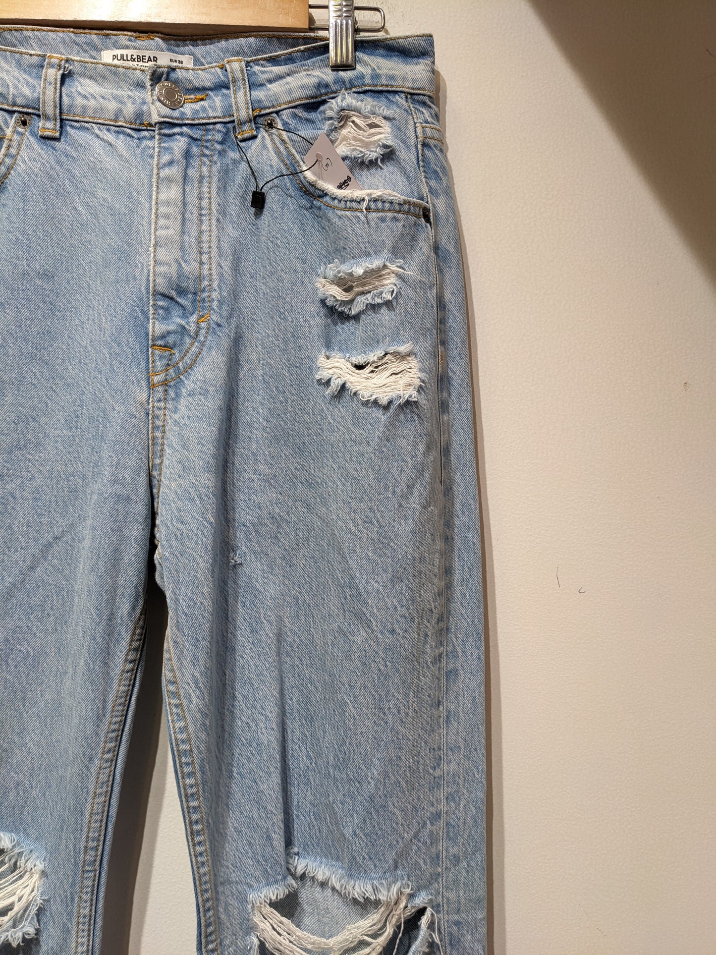 Pull&Bear Light Blue Jeans