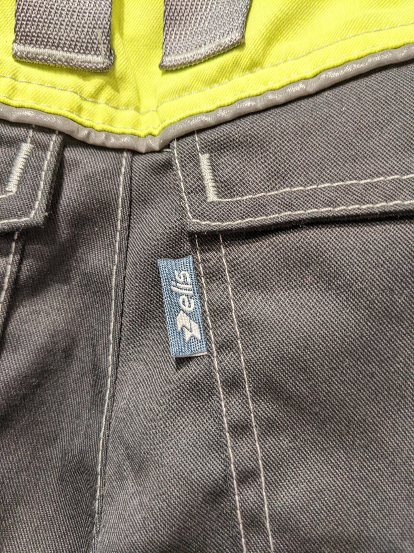 Street Vibe Black Cargo Pants