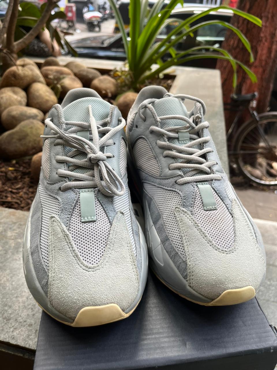 STREET HEAT -YEEZY RAFFLE TICKETS! 👟