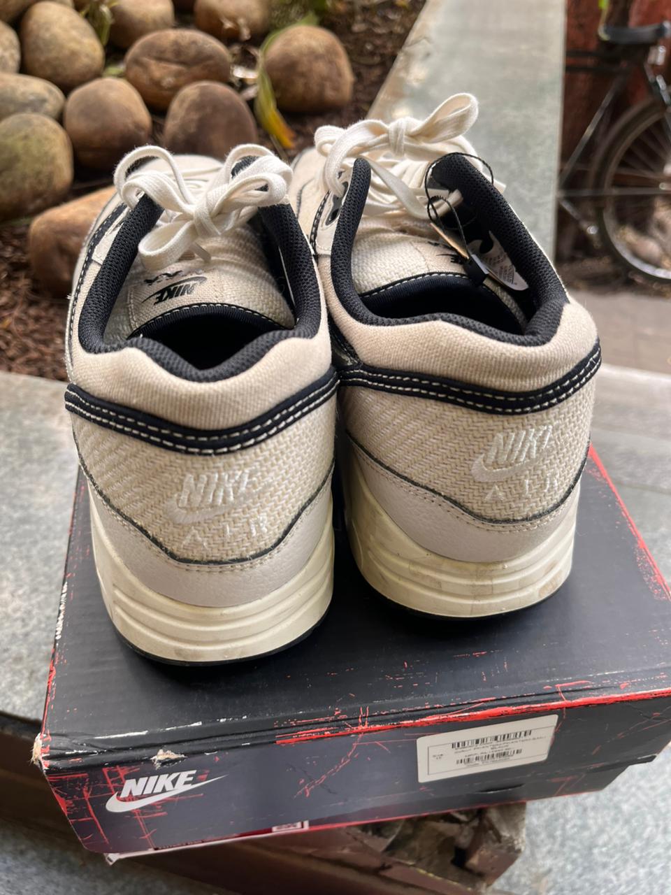NIKE Air Max 86 Sneaker