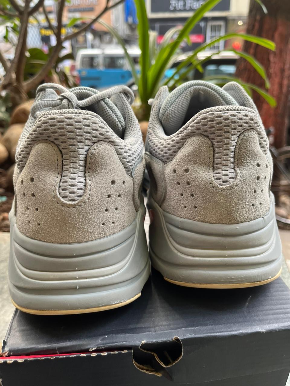 STREET HEAT -YEEZY RAFFLE TICKETS! 👟