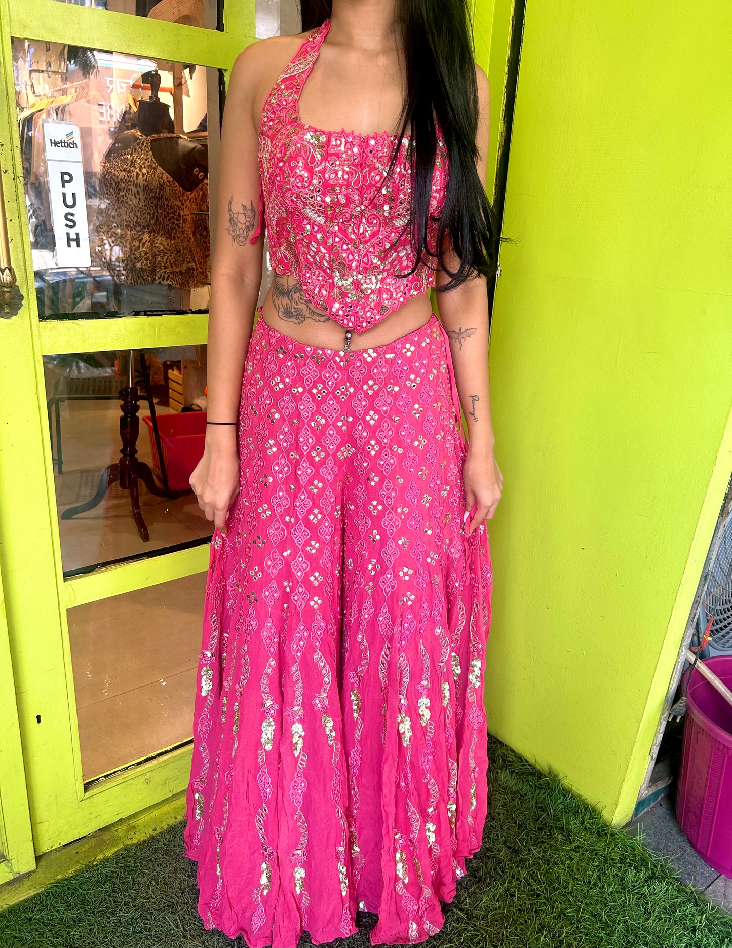 Tamanna Punjabi Kapoor pink Lehenga (Set of 2)