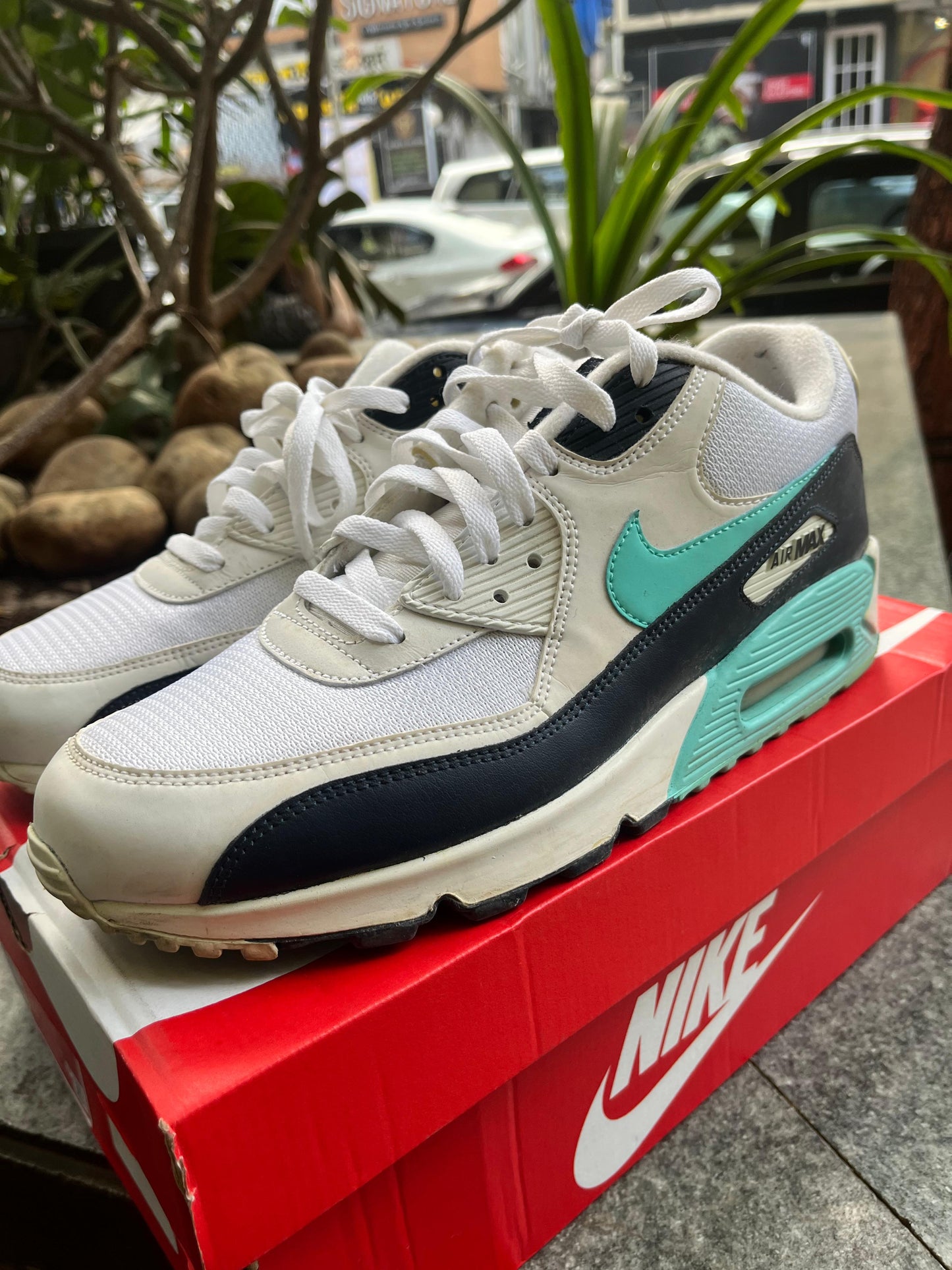 Nike Air Max 90 "Aurora" Sneakers