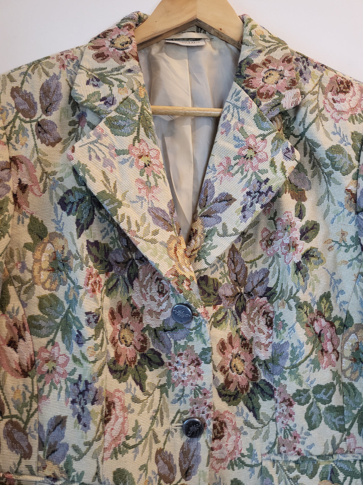 Jacquard Cream Floral Blazer