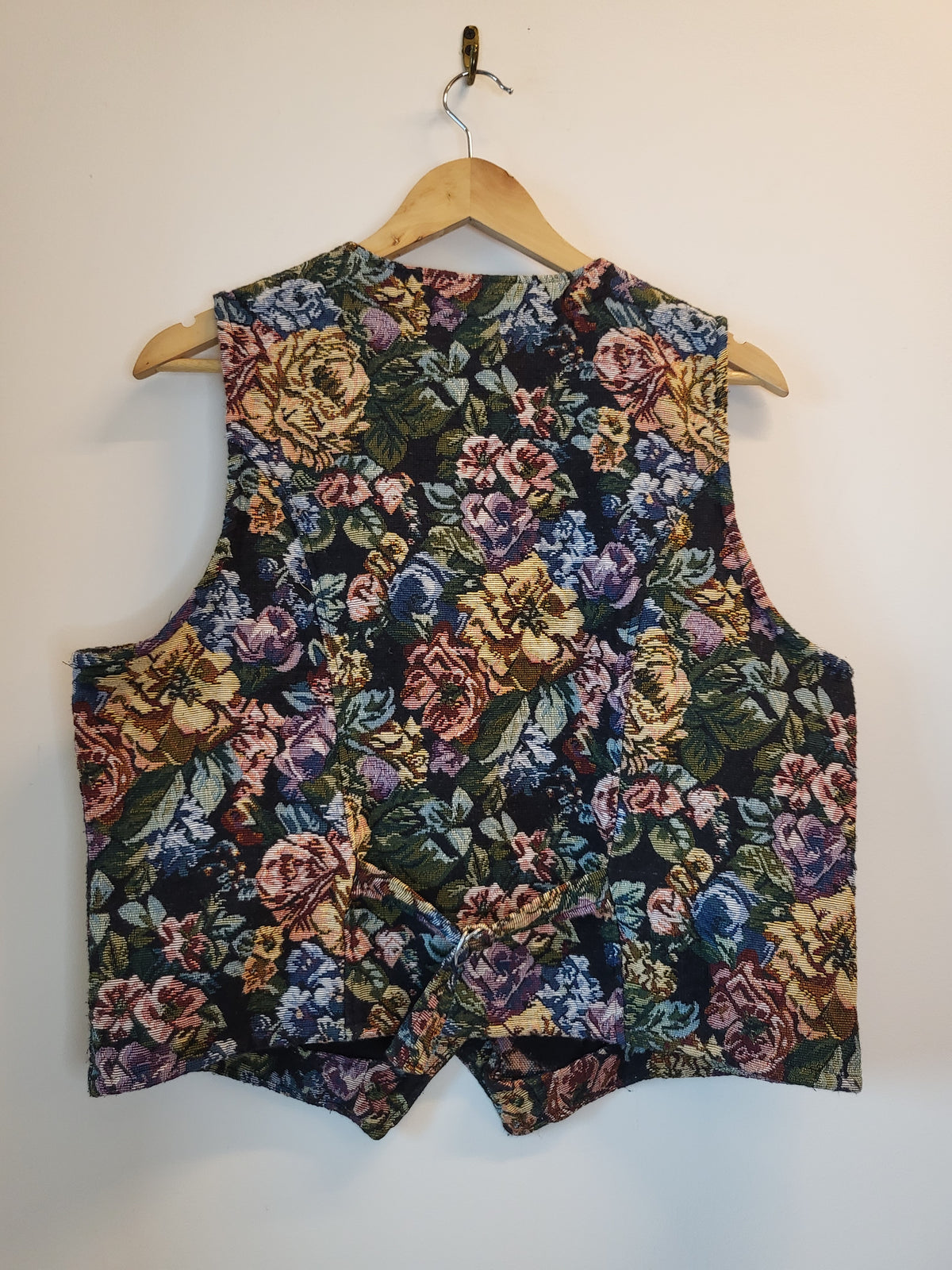 Jacquard Floral Vest