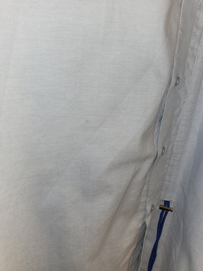 slight stain pictured 