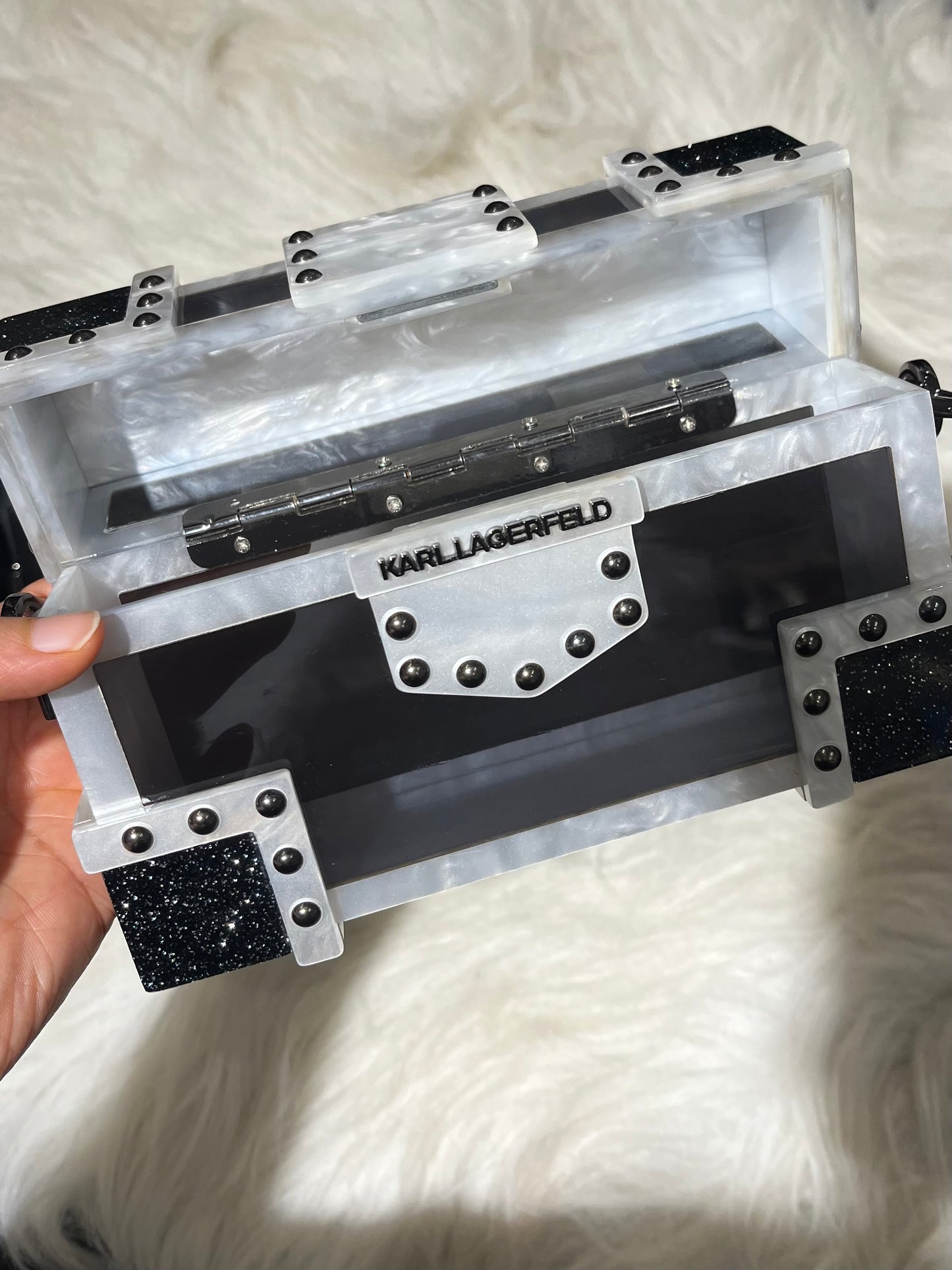Karl Lagerfeld Purse