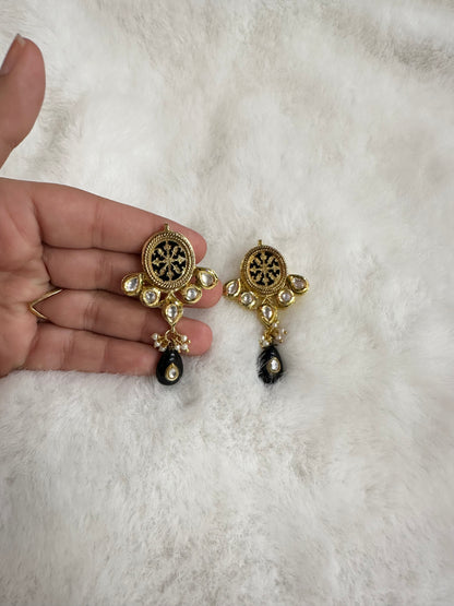 Vintage Fusion Kundan Earrings