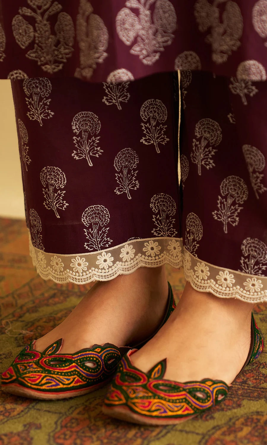 Ridhiiee Suuri 3 Piece Suit