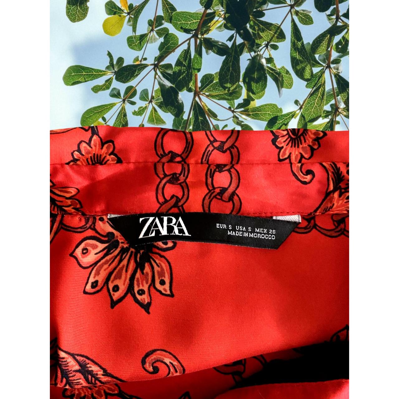Zara Women's Red and Black Blouse