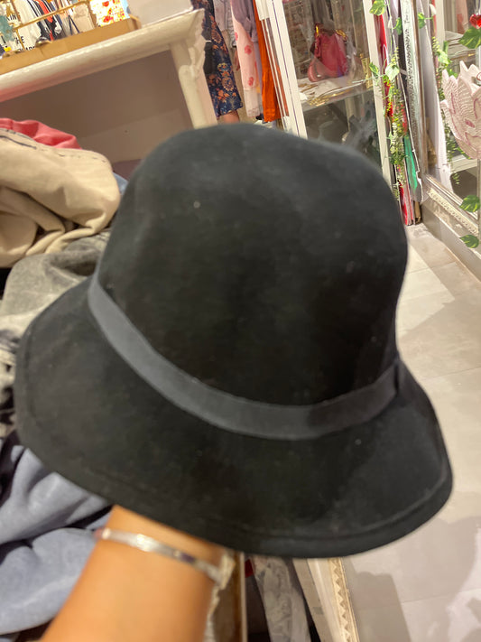 Hatattack hat