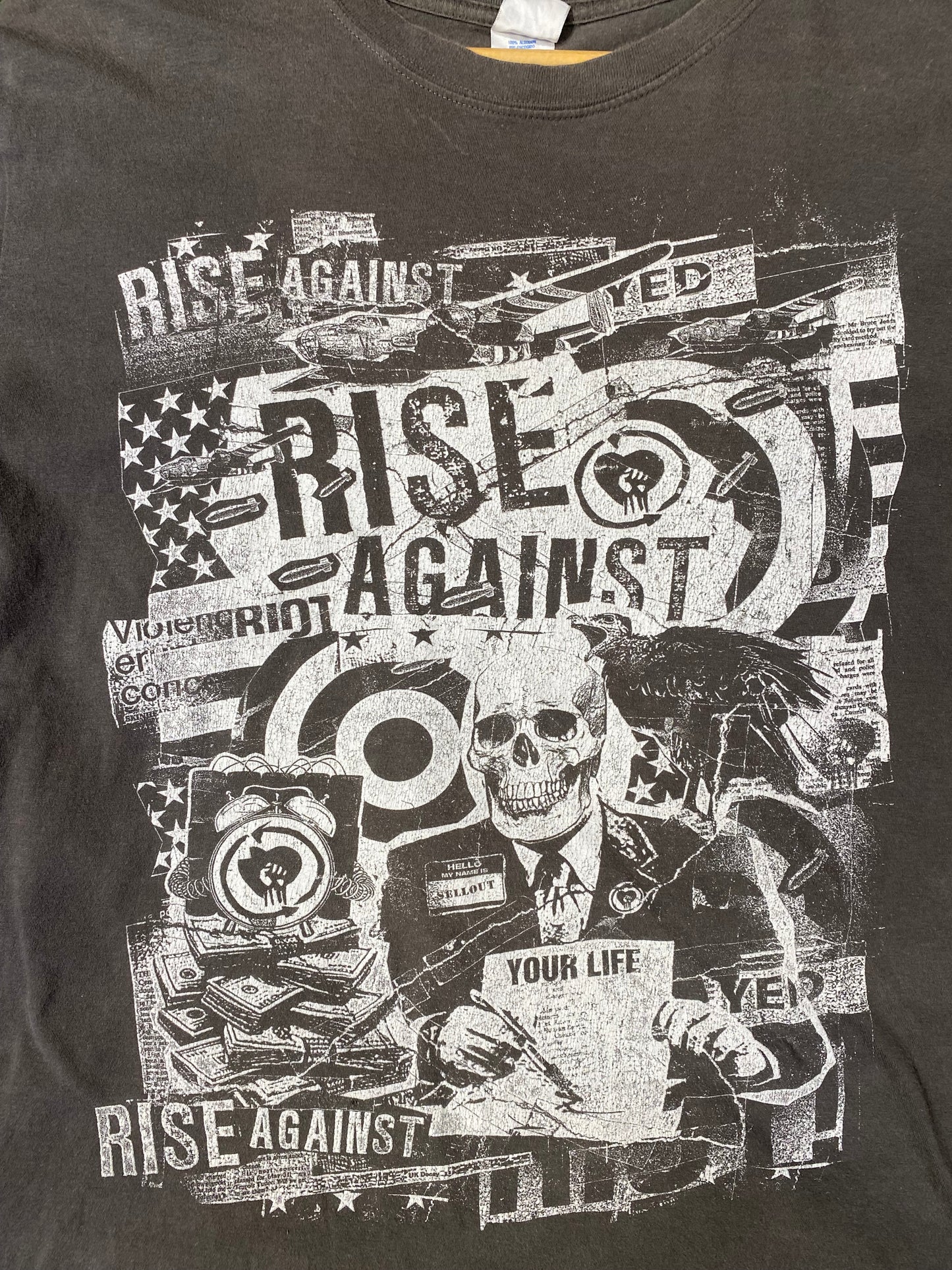 Gildan Rise Against Tee