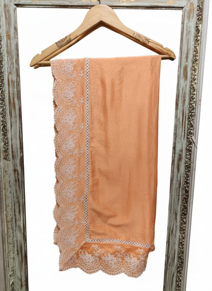 Mulmul Ornate Kurta Set (3 piece)