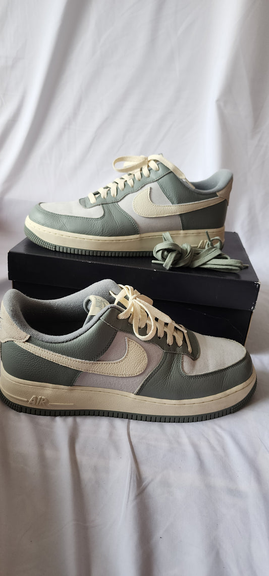 Nike Air Force 1 Mica Green