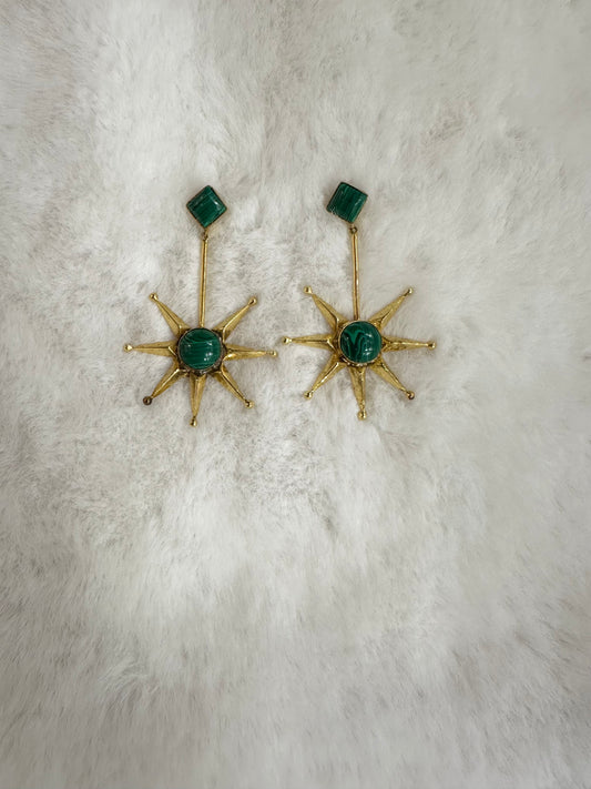 Vintage Green Stone Star Earrings