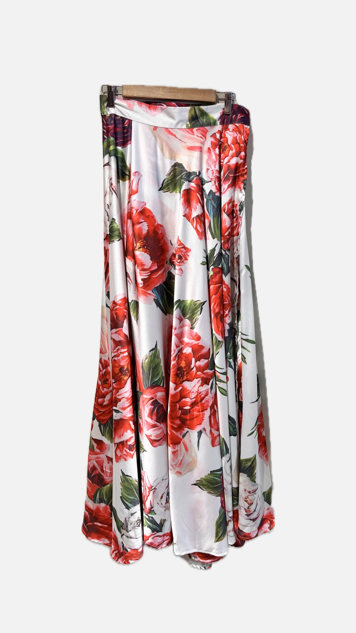 FLORAL PRINTED WRAP SKIRT