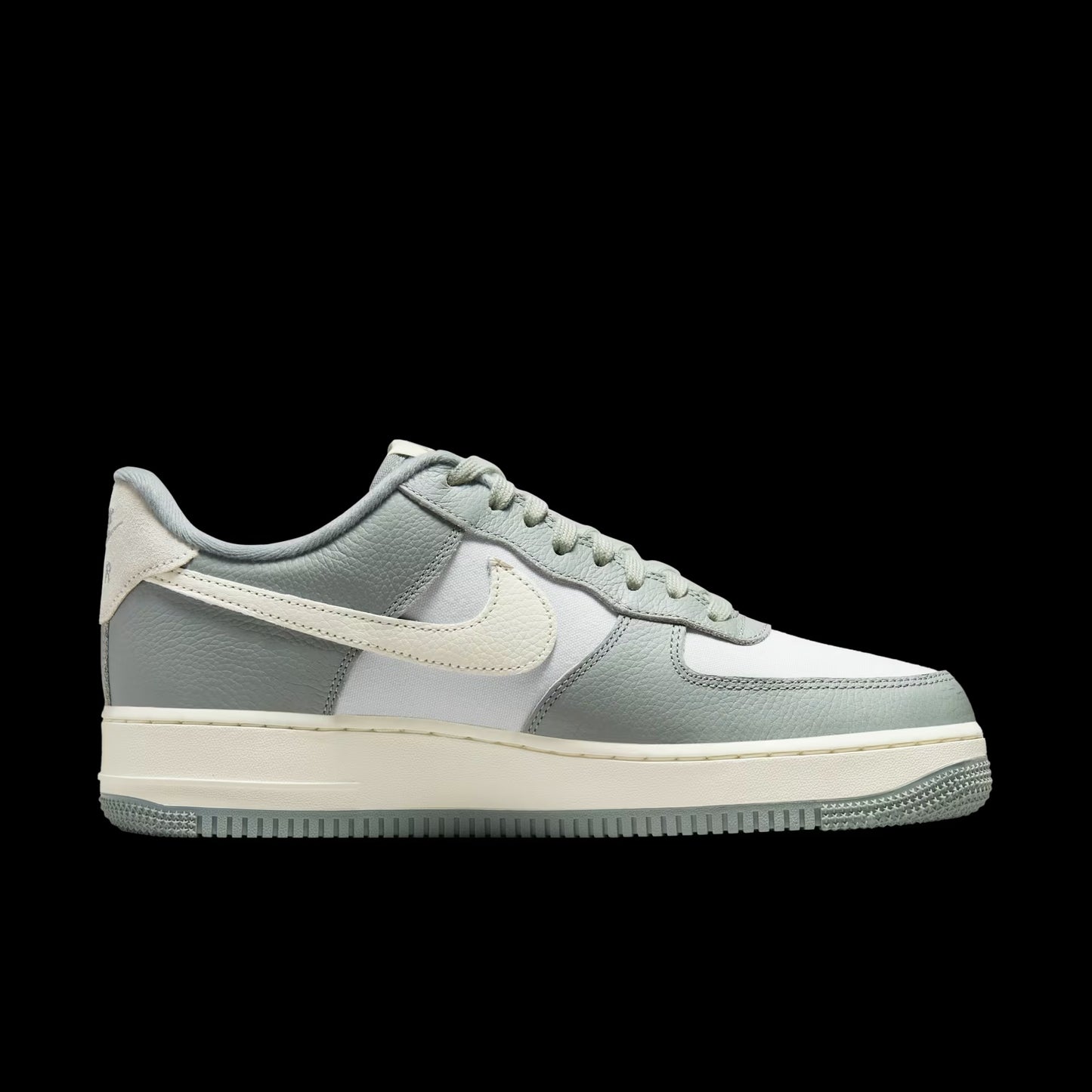 Nike Air Force 1 Mica Green