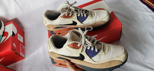 NIKE AIR MAX 90