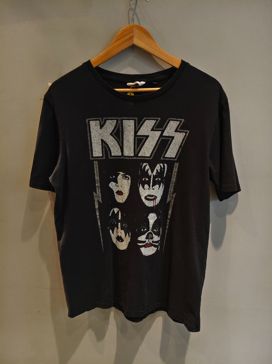 Kiss Black Printed Tee