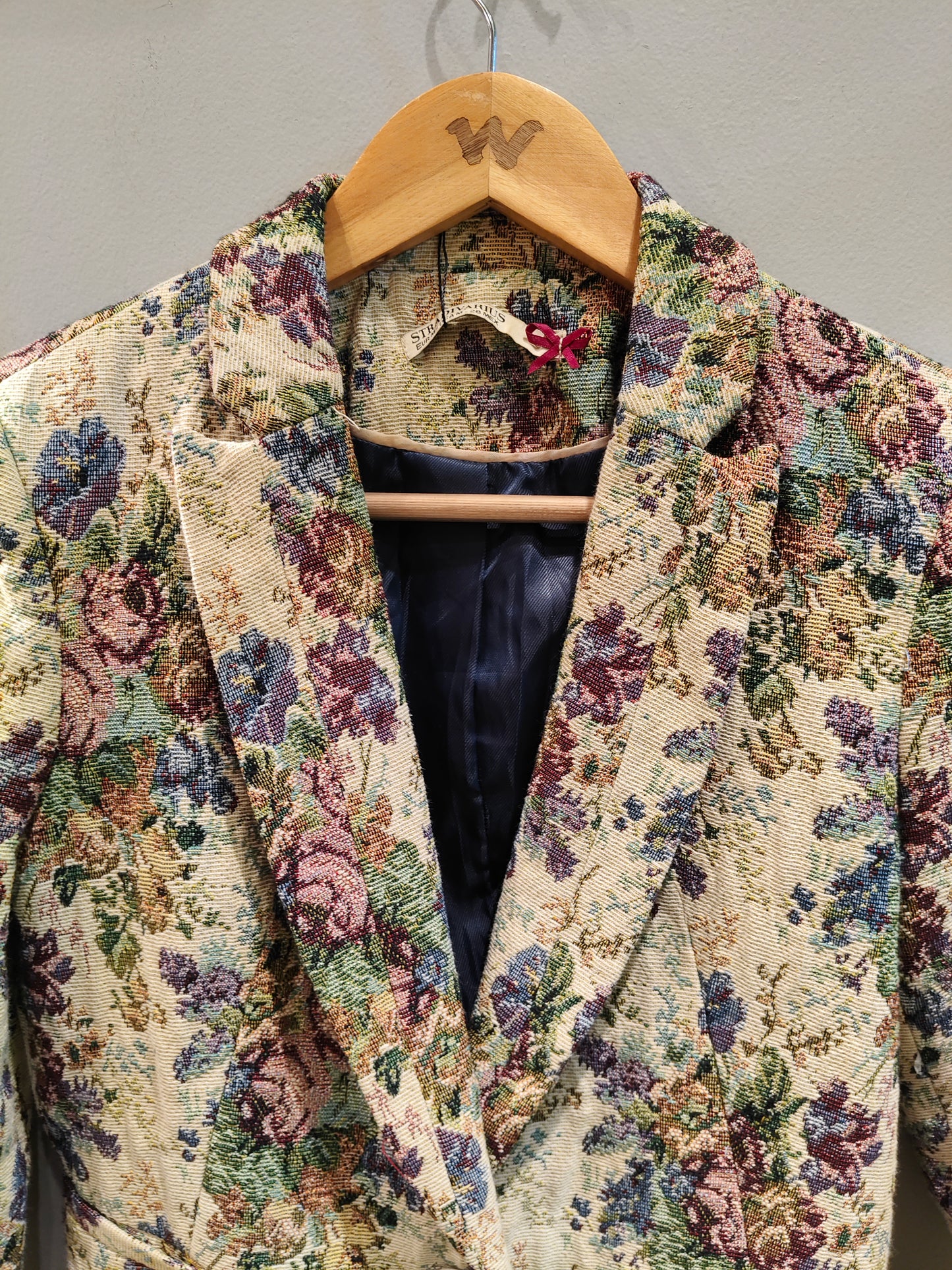 Stradivarius Floral Jaquard Blazer