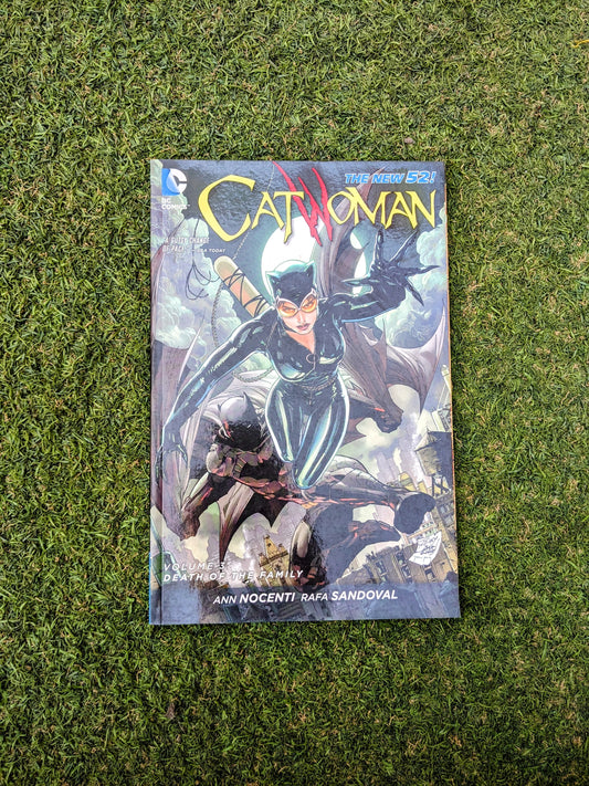 Catwoman: Death of the Family (Collected)