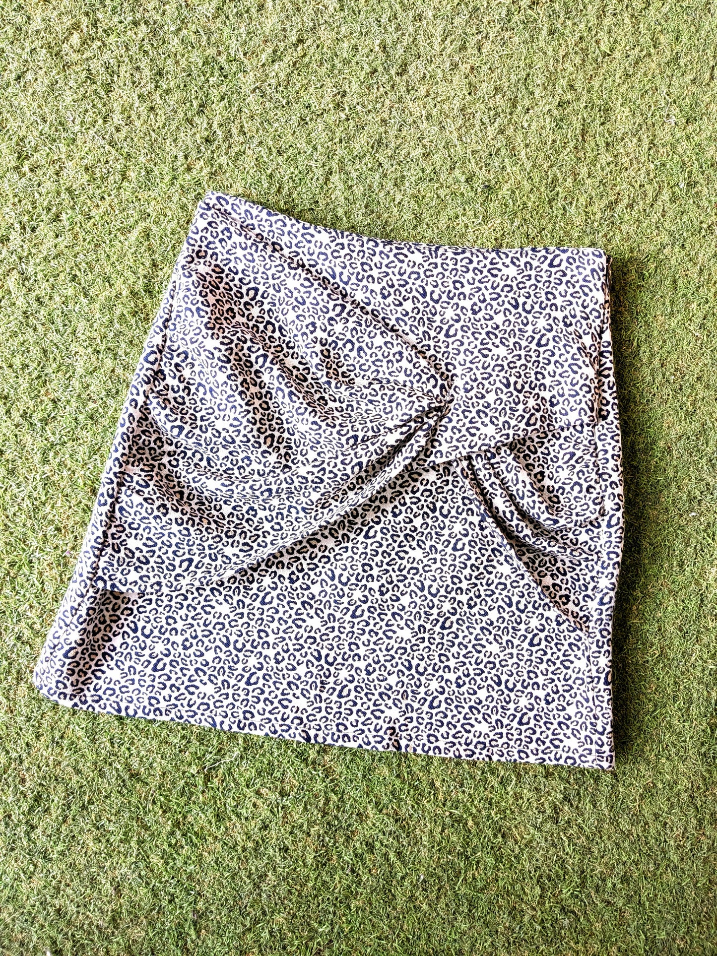 Zara Basic Mini Cheetah Print stretchy Skirt