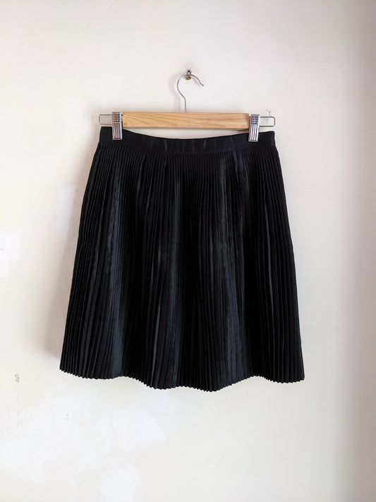Madison Black Pleated Skirt