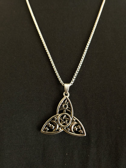 Celtic Knot Pendant Necklace