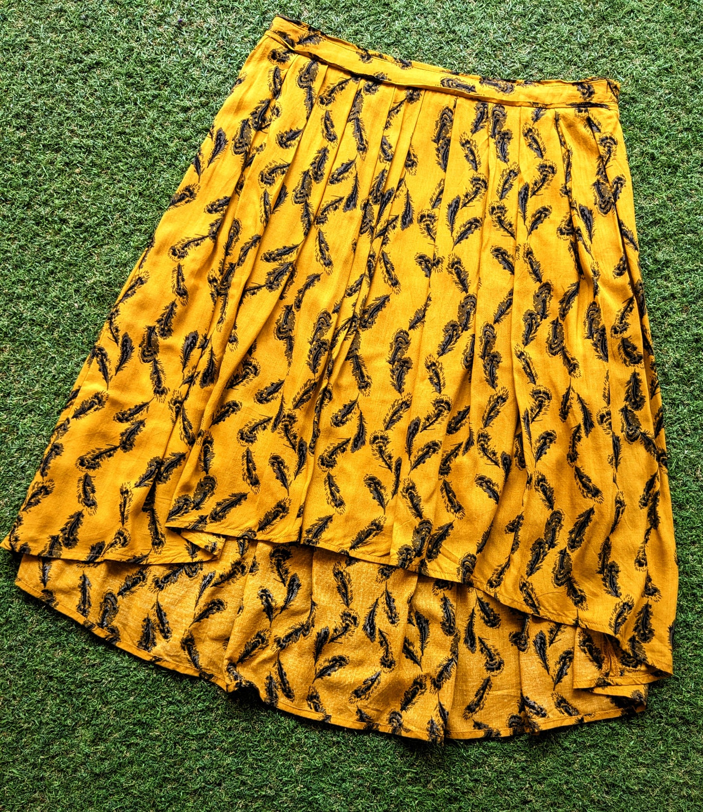 Le Shop Yellow Printed Skirt