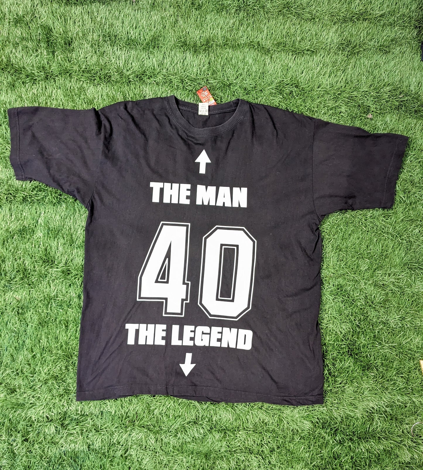 T-Win The Man 40 The Legend Tee