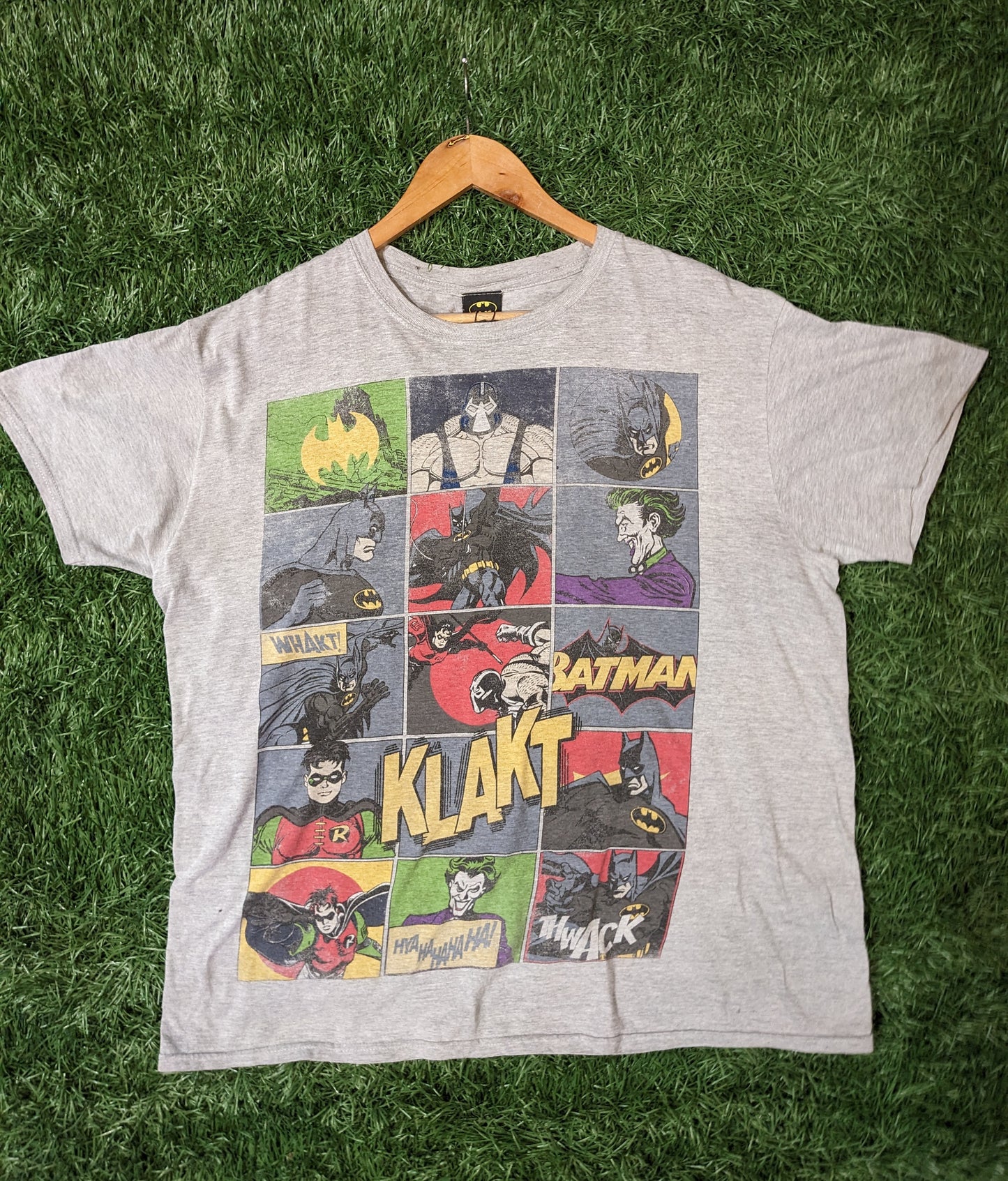 Gildan Batman Klakt Tee