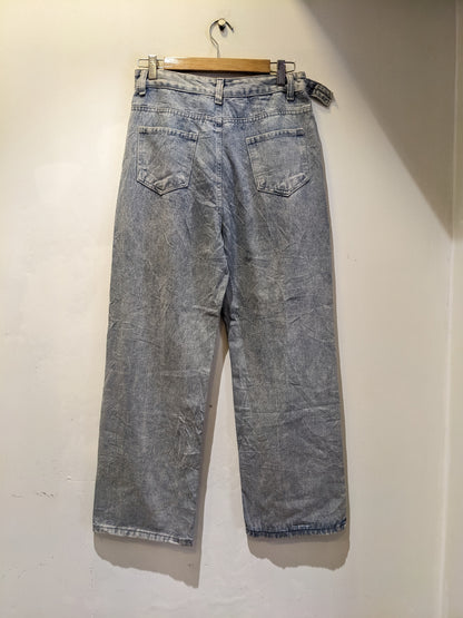 90’s Denim Light Wash Jeans With Heart Detailings