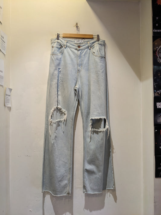 Pull & Bear Light Blue Straight Fit Jeans