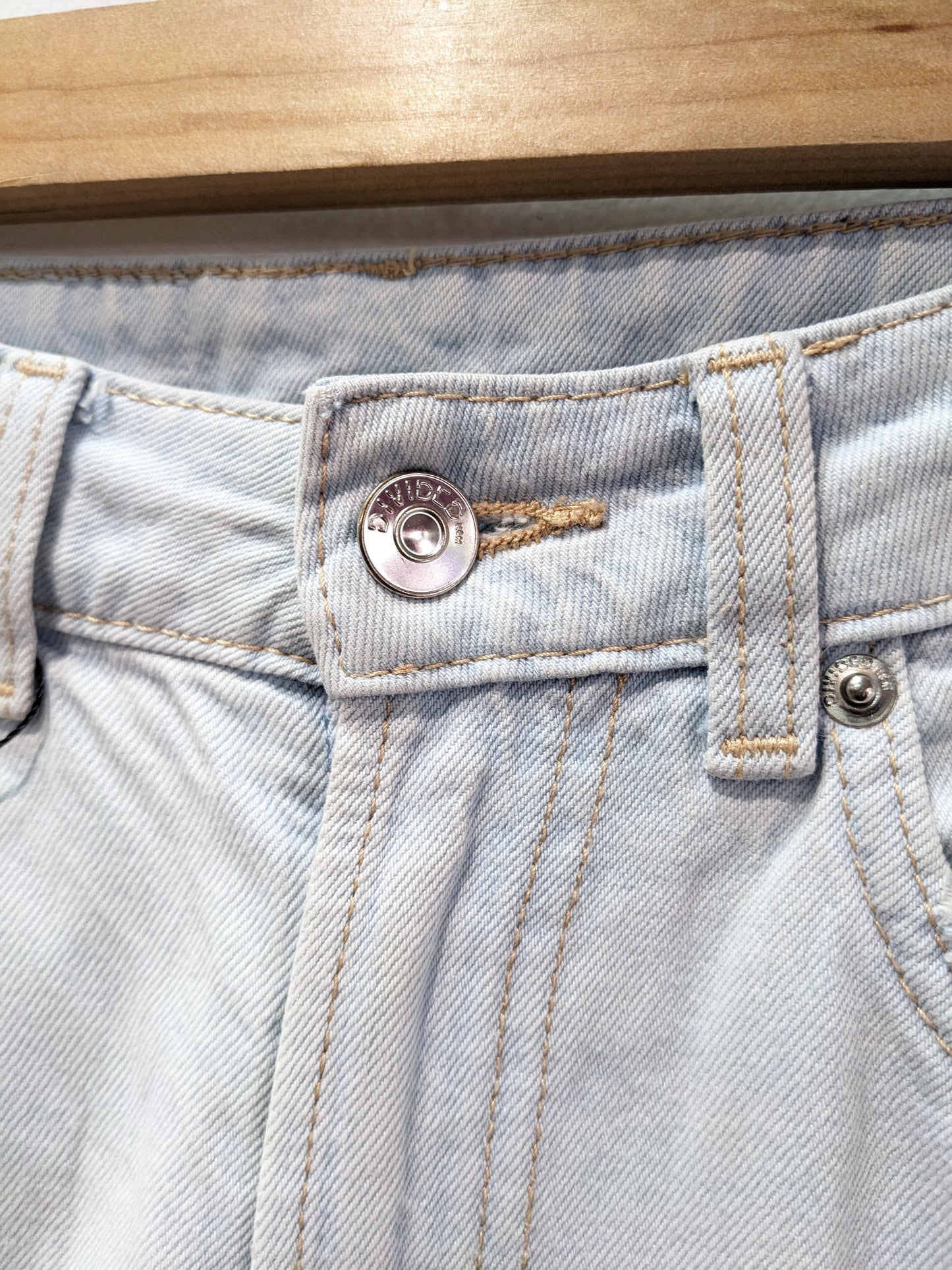 H&M Light Blue Jeans