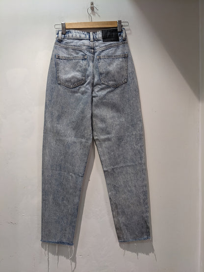 Zara womens Blue Jeans