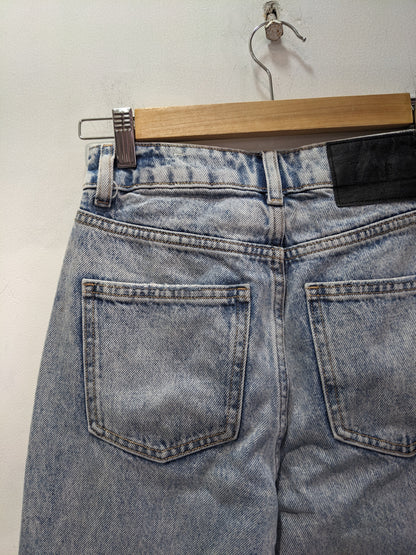 Zara womens Blue Jeans