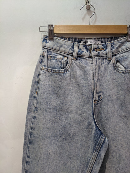 Zara womens Blue Jeans