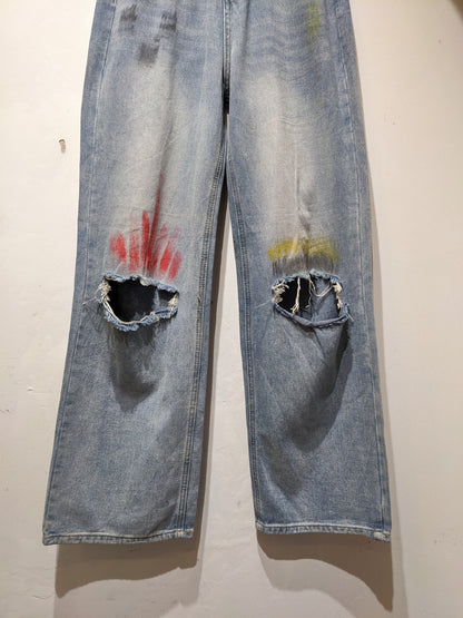 Graffiti Knee Fit Jeans High   Ripped