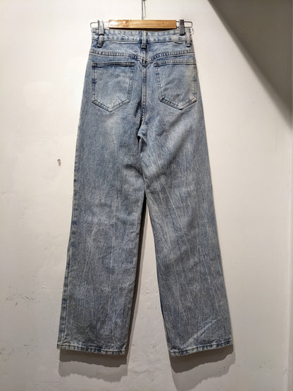 Women's Light Blue Jeans