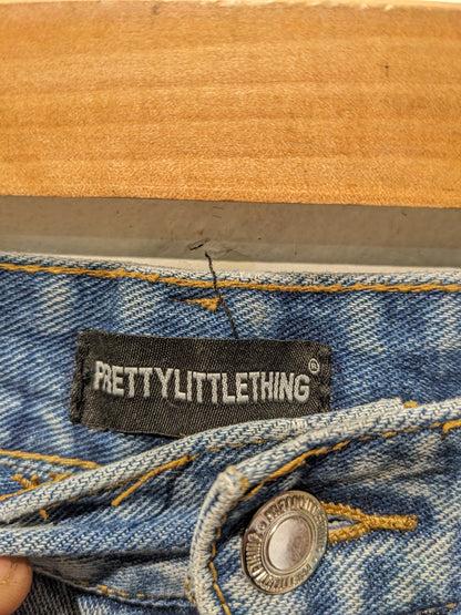 PRETTYLITTLETHING LIGHT BLUE JEANS