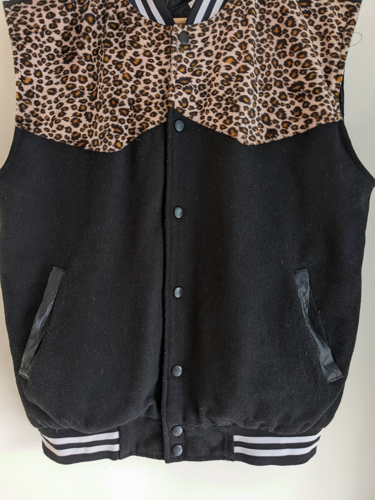Cheetah Print Sleeveless Black Sehanuniv Varsity Jacket