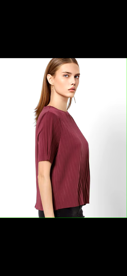 Only Ribbed Crew - Neck Maroon Tees